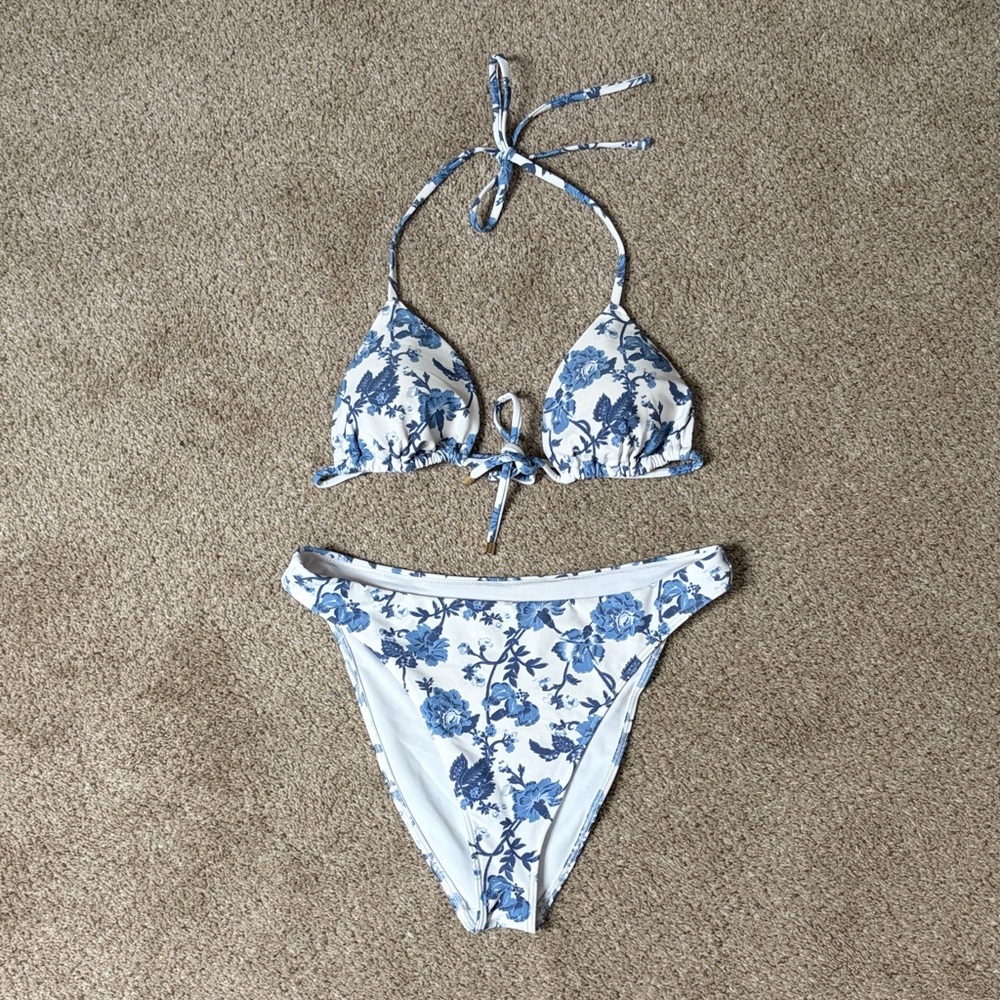 Abercrombie & Fitch Blue and White Floral Bikini